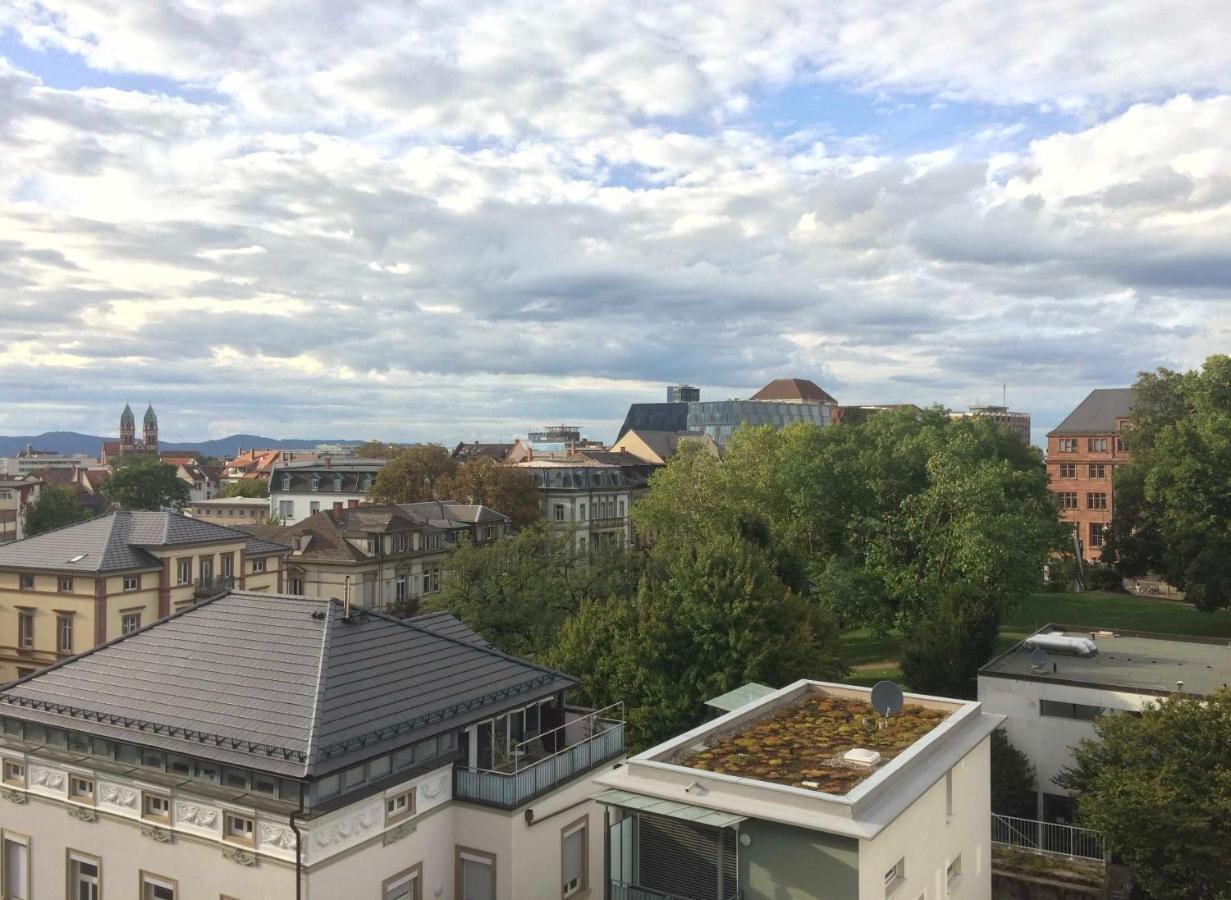 Freiburg Citywohnung Exteriör bild